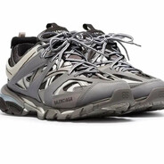 Balenciaga track