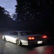 995